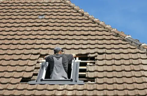 Pose de velux - Couëtron-au-Perche